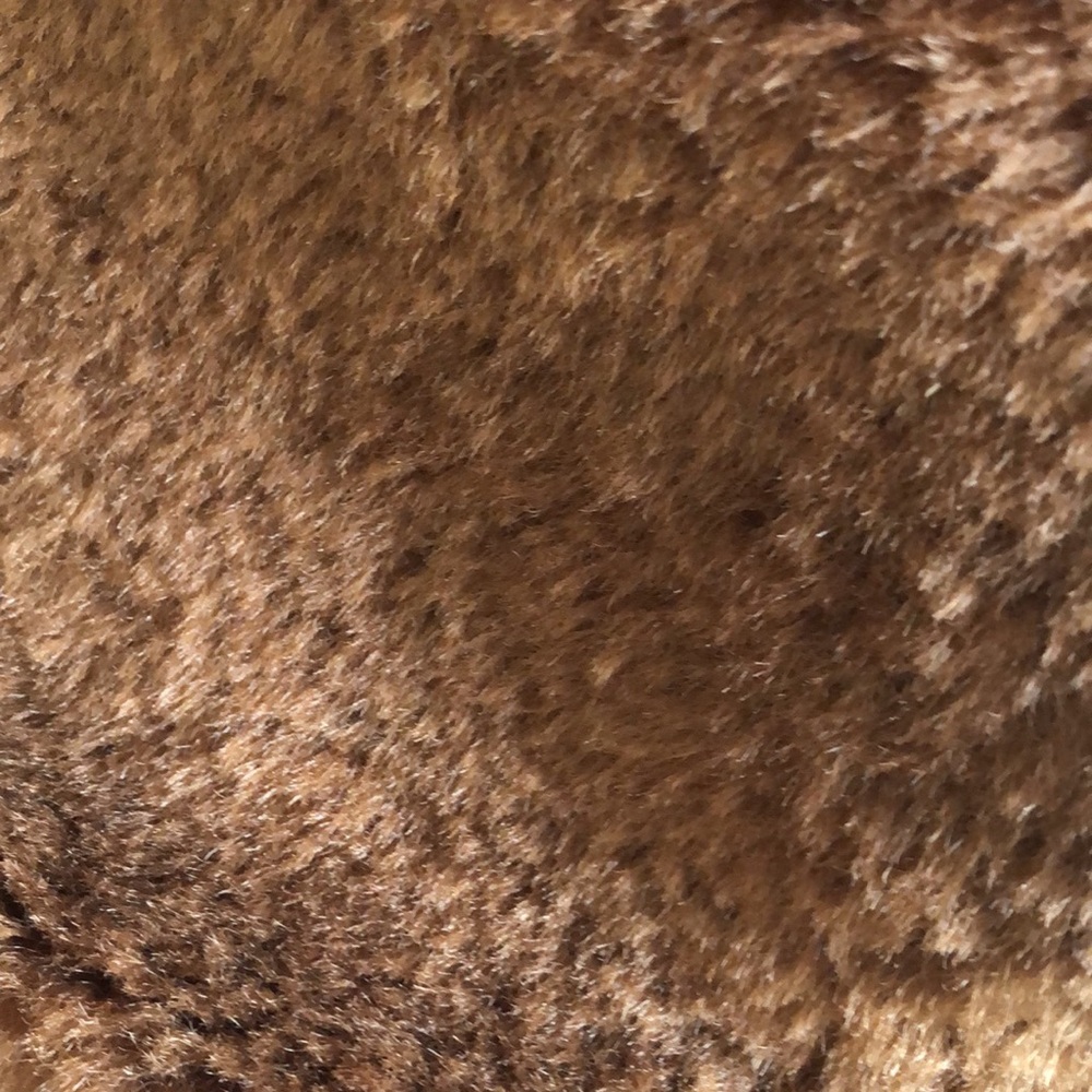 8 Other Reasons Chocolate Faux Shearling Shoulder Bag - Picture 8 of 12